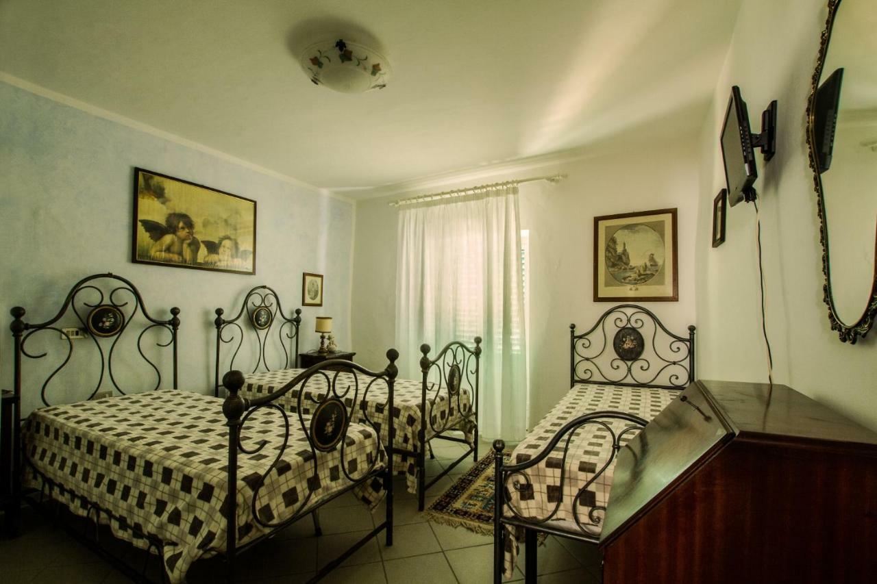 Bed and Breakfast Borgo Della Rocca Монтемурло Екстер'єр фото
